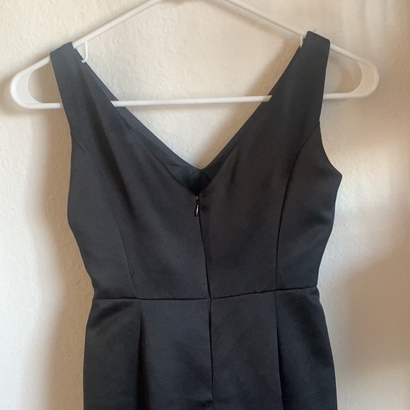 Breakfast at Tiffany’s style custom made trumpet/mermaid dress. - Picture 3 of 5